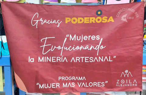 Banderola Zoila Alejandro Mujer Más Valores