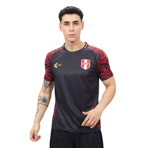 Camiseta Perú negro rojo